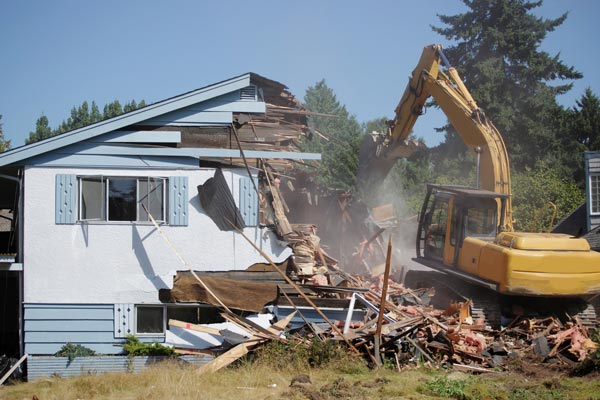 Demolition and Land Clearing work in Mulberry Florida